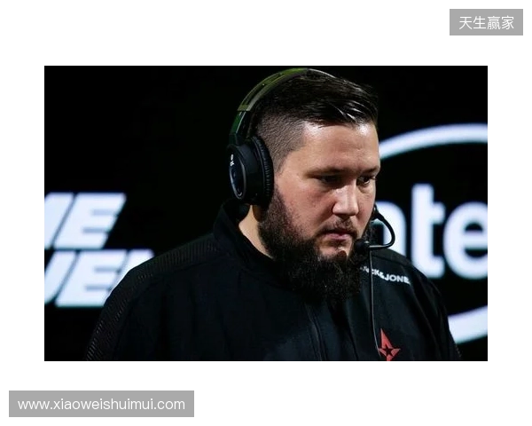 狼队官方：徐彬腿筋受伤，结束在巴恩斯利的租借，已返回狼队